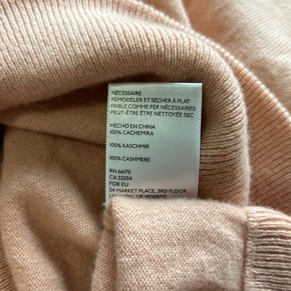 Anthropologie Cashmere Collection Limited Edition Mauve Hoodie Sweater Sz M FLAW - Picture 9 of 11